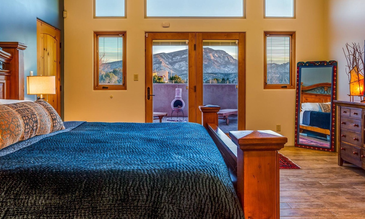 Placitas House | Mountain Views Mustang Mesa