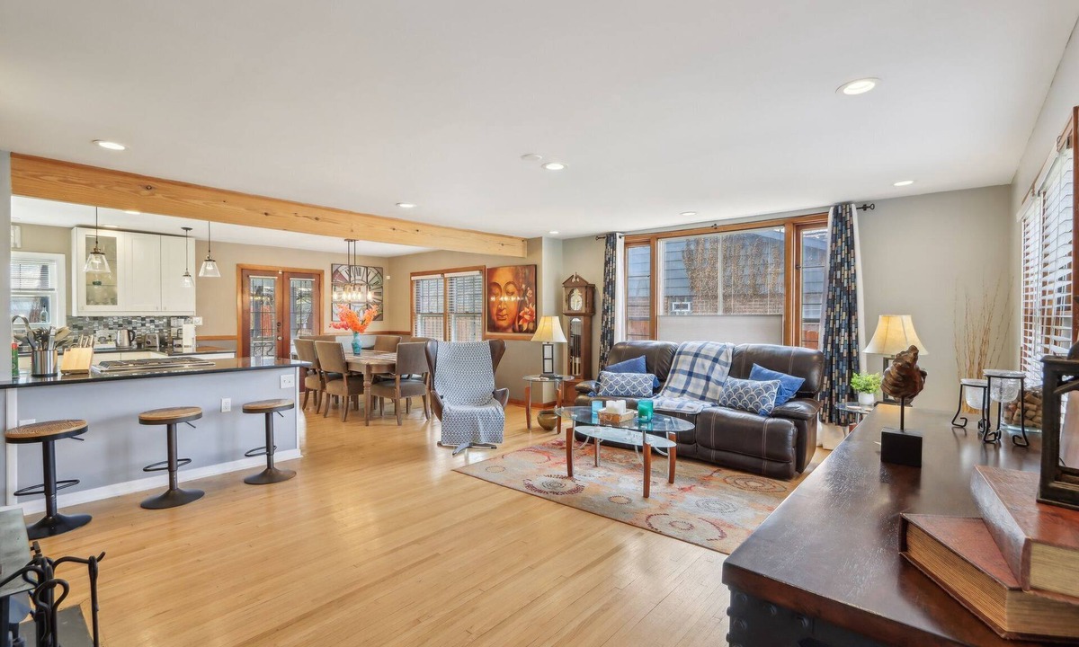 Indianapolis House | Near Downtown, Arts, Events, Fun and More