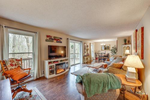 Hot Springs Village House | Near Lakes & Trails! Hot Springs Village Hideaway