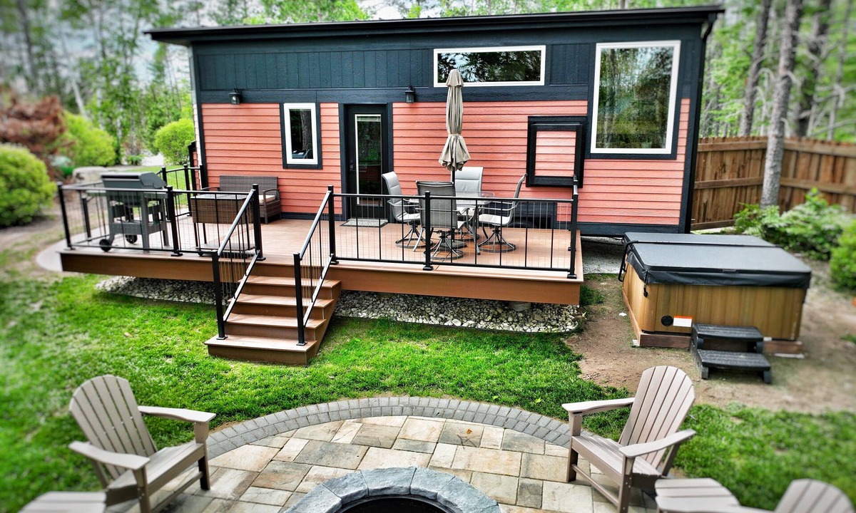 Au Train House | Near Pictured Rocks and trails, access to AuTrain River, has private hot tub