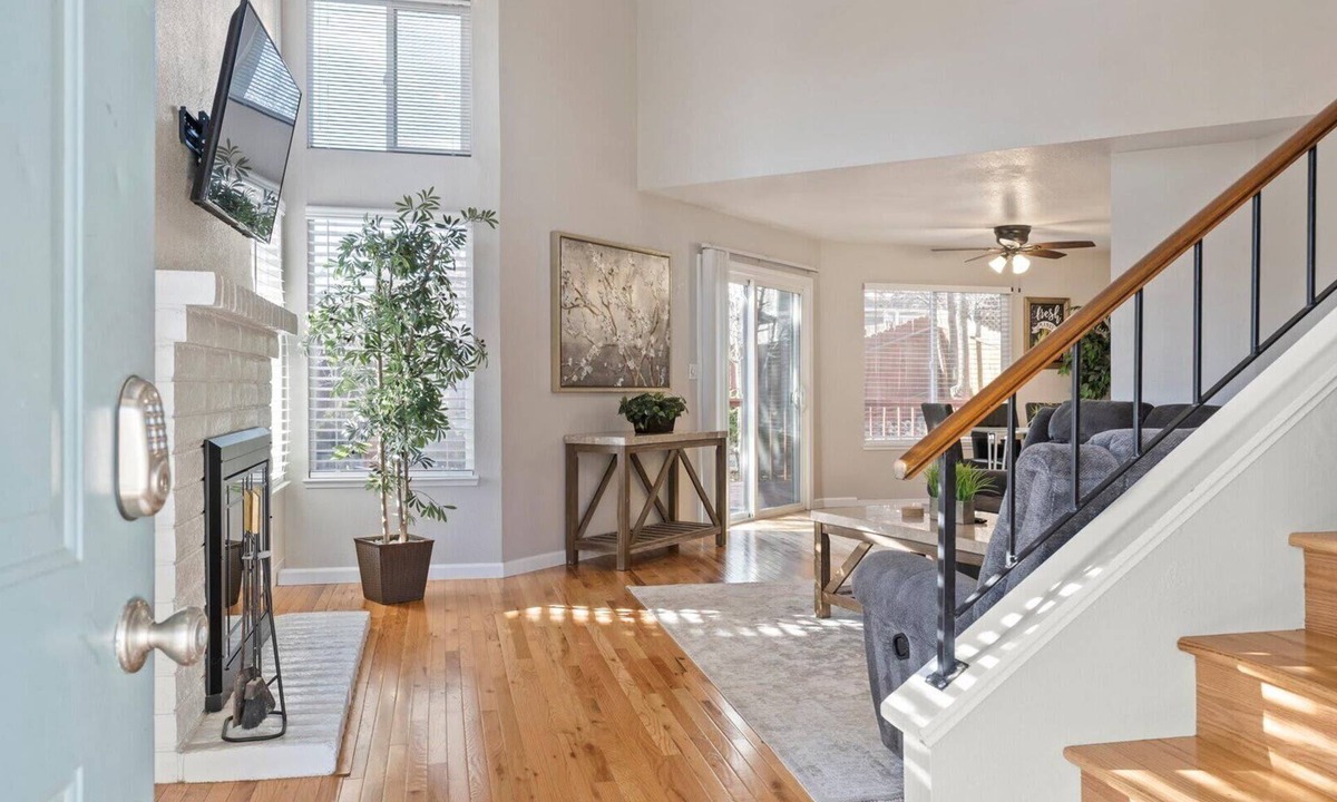 Northwest Reno House | NEW Cityside Stay 3BR Retreat Near DT w Patio