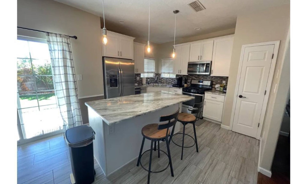 Northeast Heights House | Newly Updated 3 bed/2.5 bath home in NE Heights