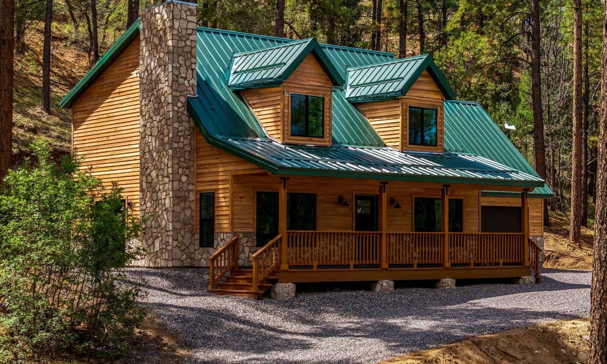 Eagar Cabin | Noble Estates Cabin, Luxe Forest Escape
