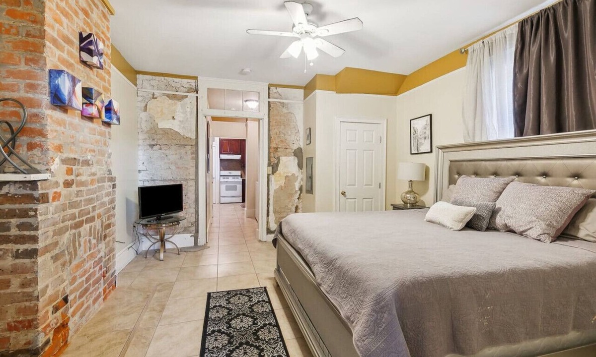 South 7th Ward House | NOLA Charm, 8 min walk to French Qtrs
