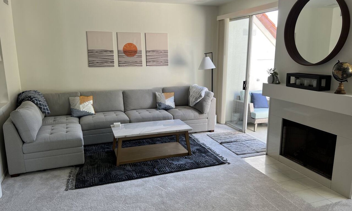 Del Obispo House | Ocean View 2BD/2BA Townhome with Air Conditioning, 2 Car Garage, Beach Gear