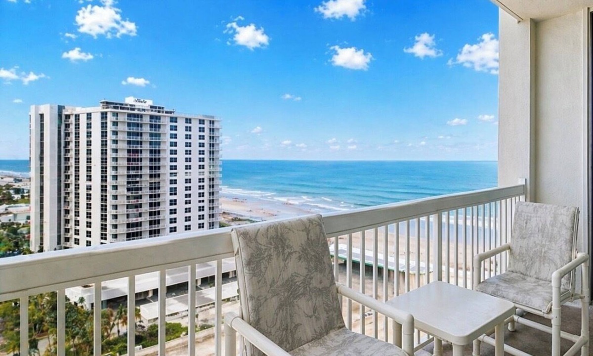 Ortona Park Apartment | Oceanfront Condo Daytona Beach