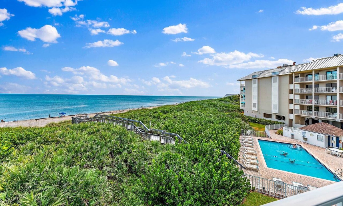 Stuart Condo | Oceanfront Condo with Panoramic Ocean Views on S. Hutchinson Island/Stuart
