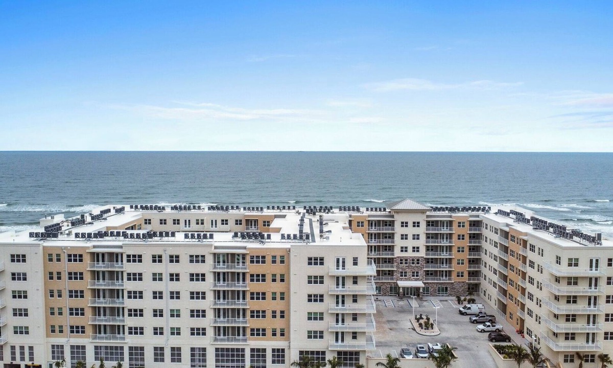 East Daytona Condo | Oceanfront Oasis Daytona Beach 1BR/1BA - Ocean View #323