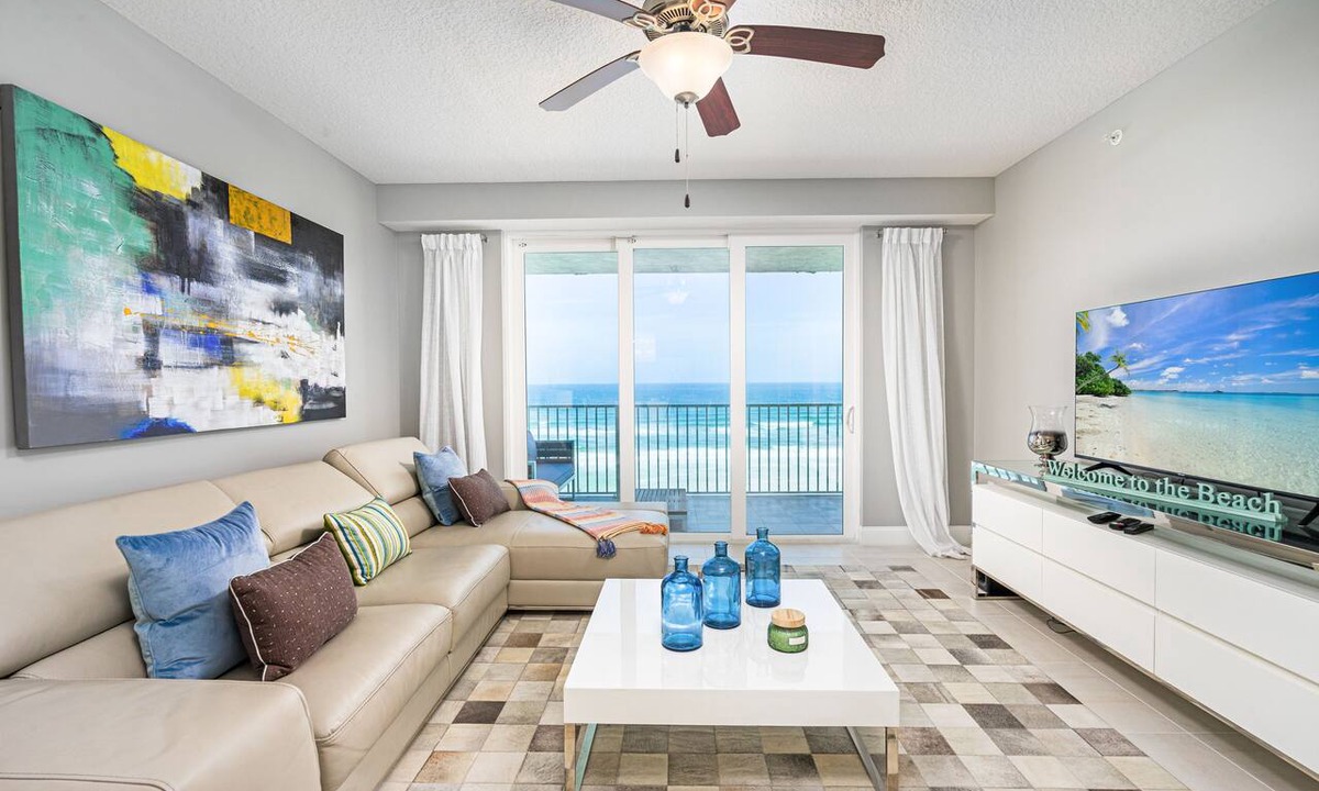 Ocean View Halifax Estates Condo | Oceanfront-Heated Pool-Aruba #503