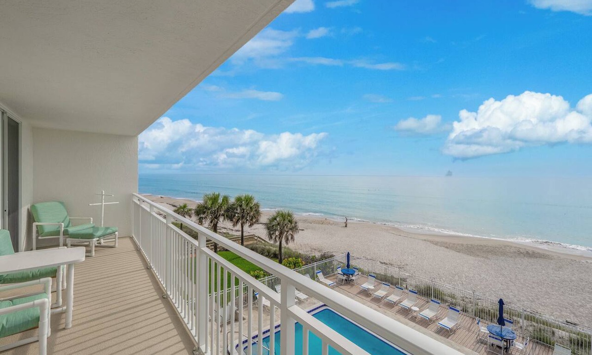 Indian Harbour Beach Condo | Oceanfront Corner 2BR Condo 4th Floor Amazing Ocean Views Unit 401
