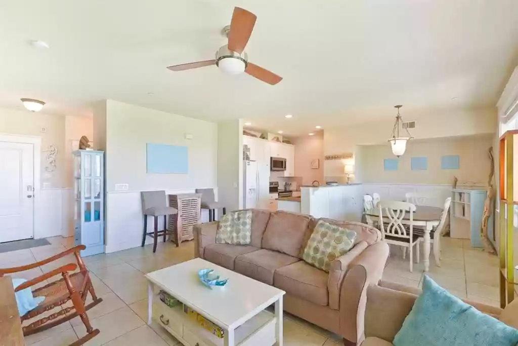 Red Fish Cove Apartment | OceanScape