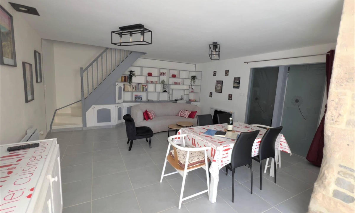 Formigny House | Overlord holiday cottage: cosy house in Formigny