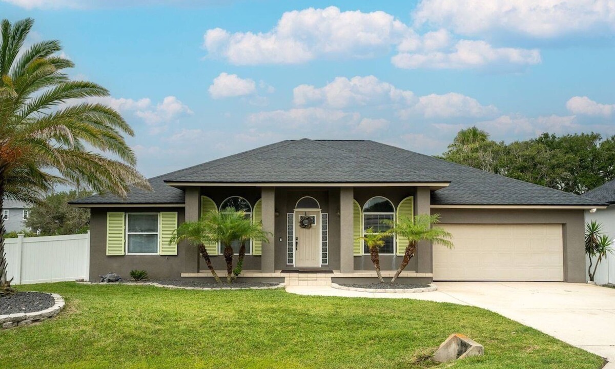 Vilano Beach House | Palm Paradise, Vilano Beach, FL