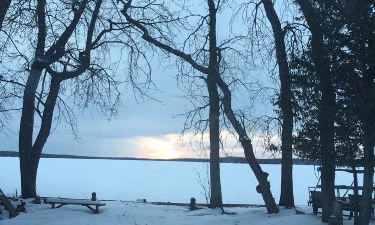 Gould City House | Paradise on the lake #2464648