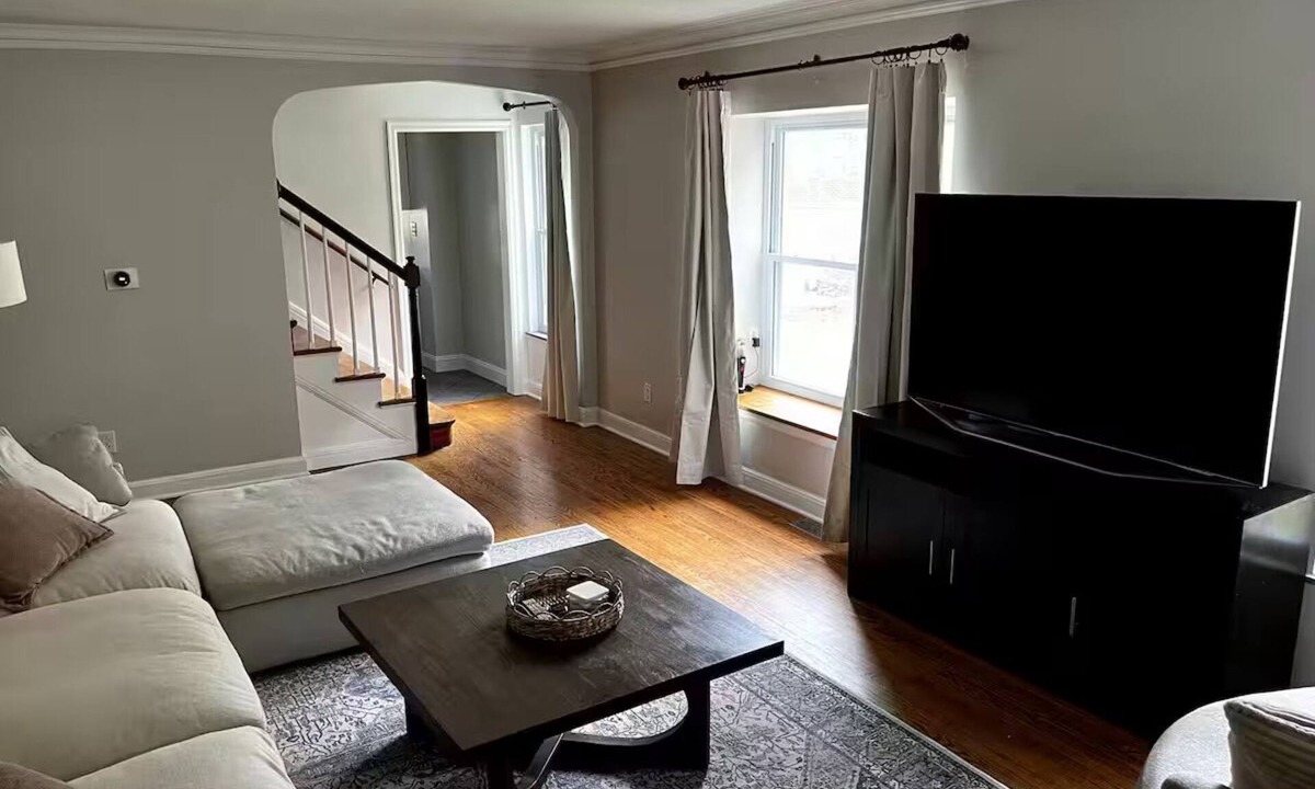Charleston House | Peaceful Charleston WV Escape Fast Airport Access