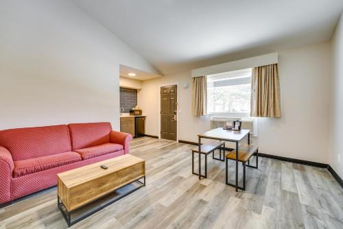 Port Huron Apartment | Pet-Friendly Studio Near Lighthouse Beach!