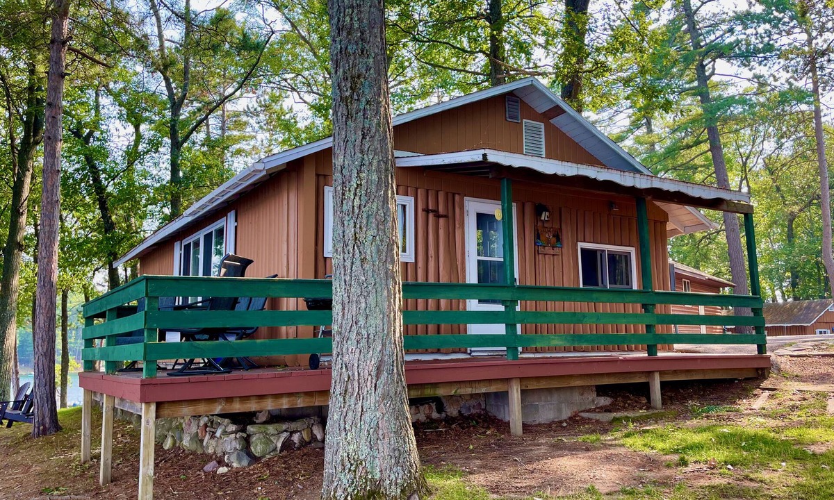 St Germain Cottage | Pine Haven Resort Unit #3