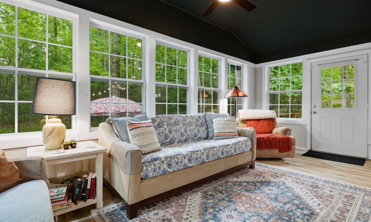 Pine Mountain Valley Cabin | Pine Mountain Cabin with Fire Pit and Wildlife