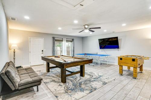 Wichita Falls House | Pool, Game Room, Fast WiFi, 25 mile biking trail
