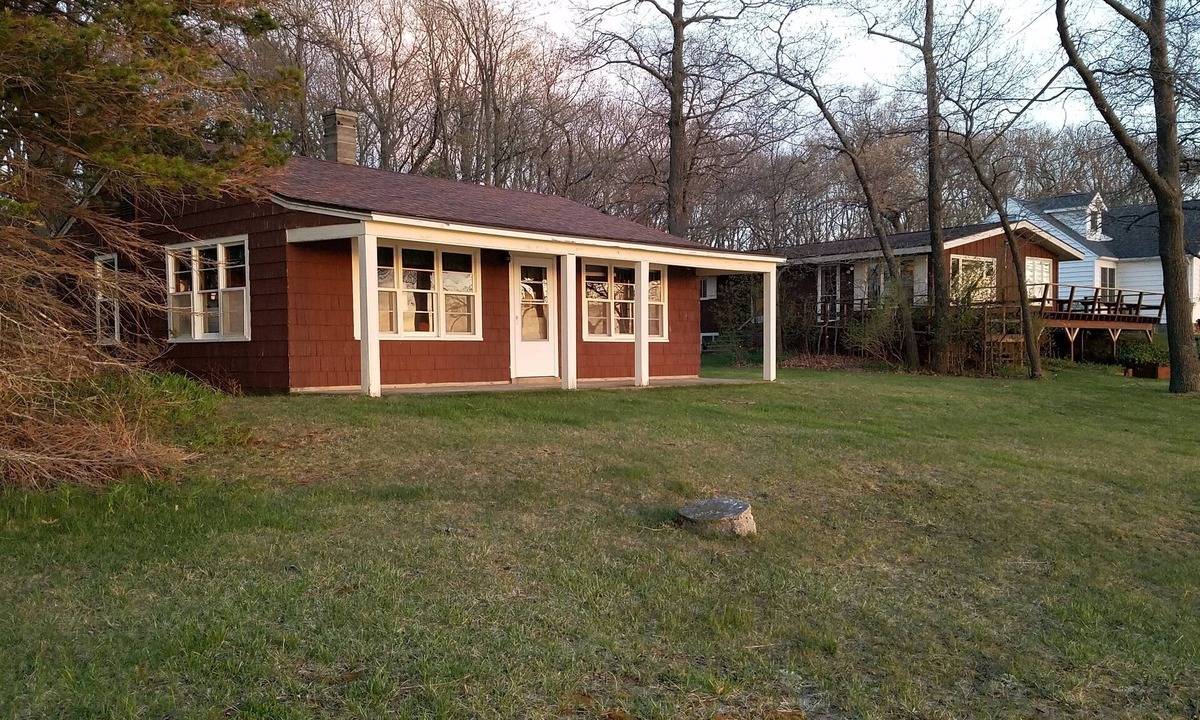 Port Austin Cottage | Private Beach - Secluded waterfront cottage & spacious outdoor space