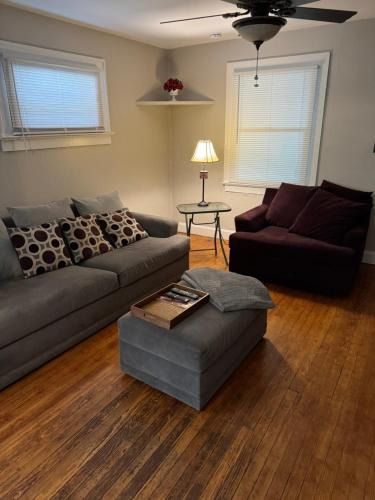 Indianapolis Apartment | Private downtown cottage