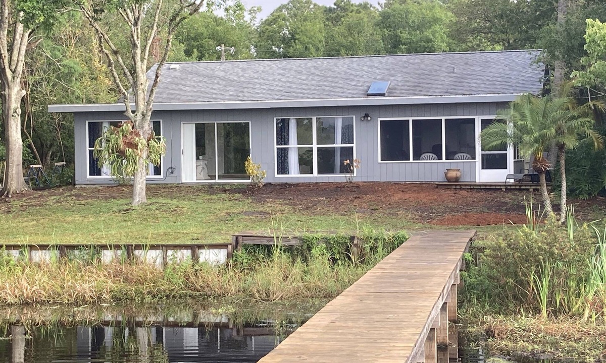 Sebring House | Private Lakefront Home With Dock. 19 Minutes from Sebring Raceway.