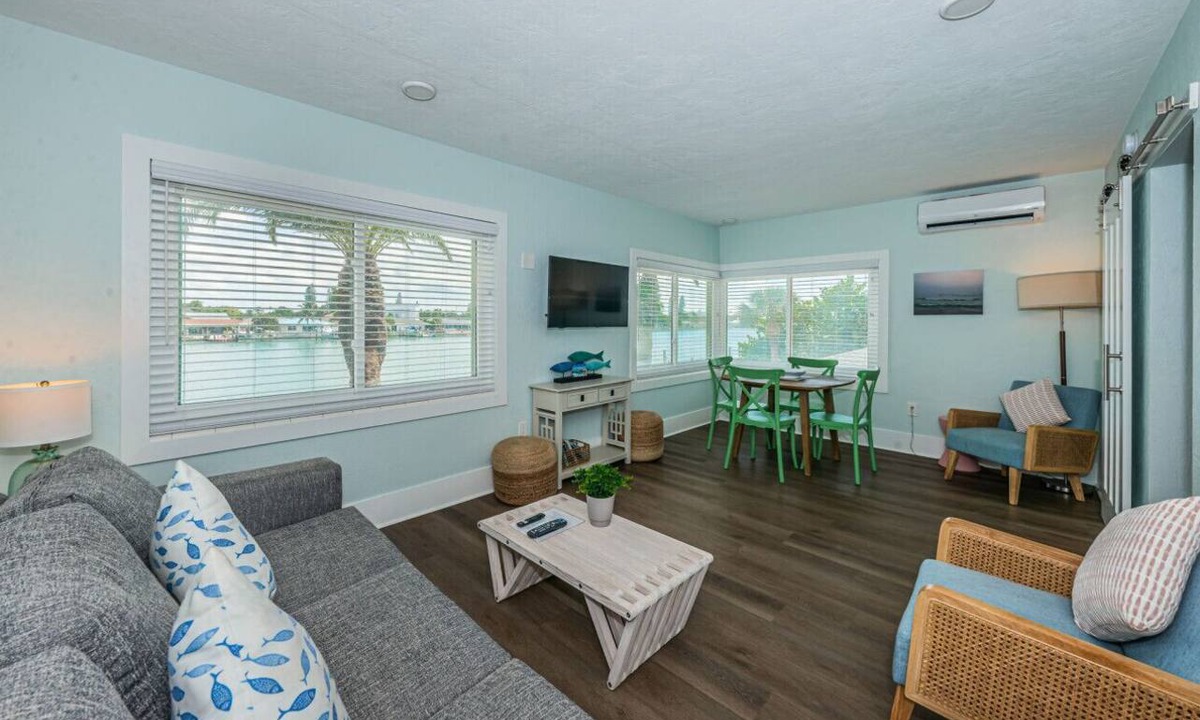 Sunset Beach Hotel | Quaint 1- bedroom suite, View of the Water