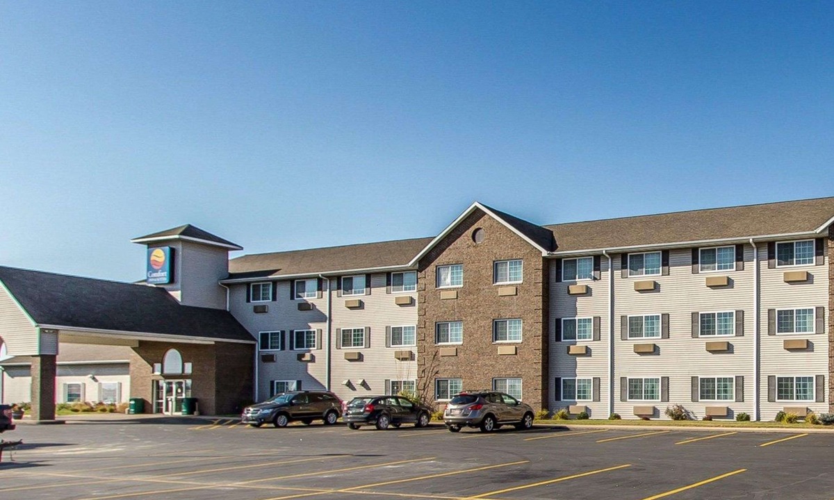 Fort Madison Hotel | Quality Inn & Suites Fort Madison Near Hwy 61