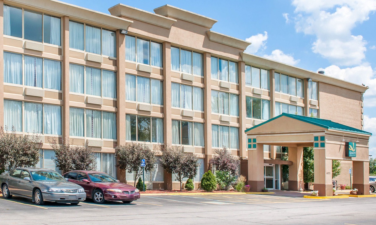 Lafayette Hotel | Quality Inn & Suites Lafayette I-65