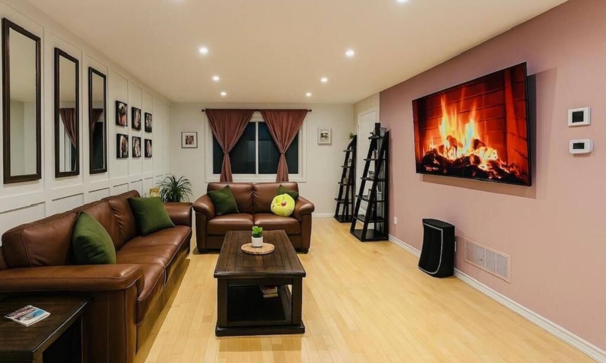 Saint-Philippe House | Quiet&Comfort Entire New house, near MTL, Parking