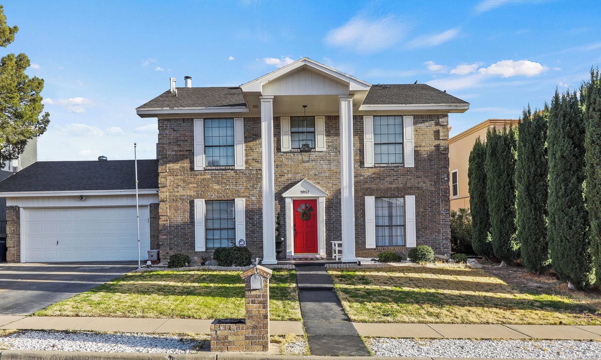 Bandolero - Tarascas House | Ready for immediate move in! 4 Bdrooms, West EP
