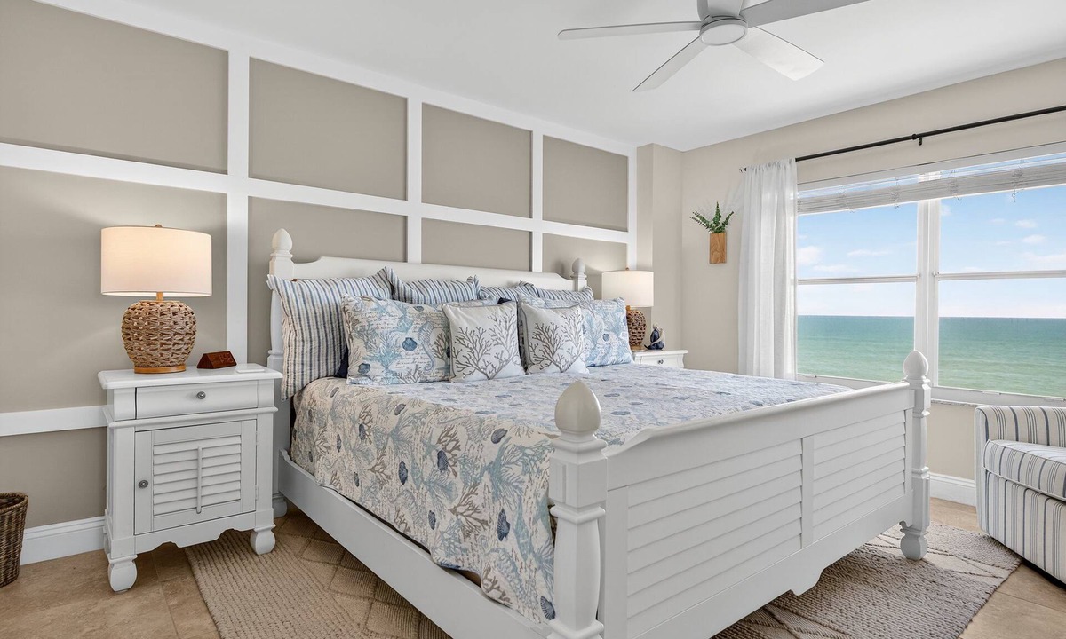 Seawinds Condo Condo | Renovated direct oceanfront corner 2/2 with a large balcony, heated pool, and garage