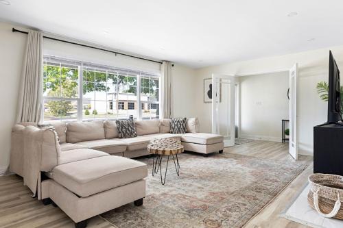 Indianapolis House | Renovated Home with Game Room & Washer and Dryer-Family Friendly