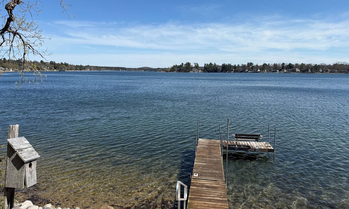 Wautoma Cottage | Retro Lakeside Charmer in Wonderful Wautoma with WiFi, AC and lake frontage