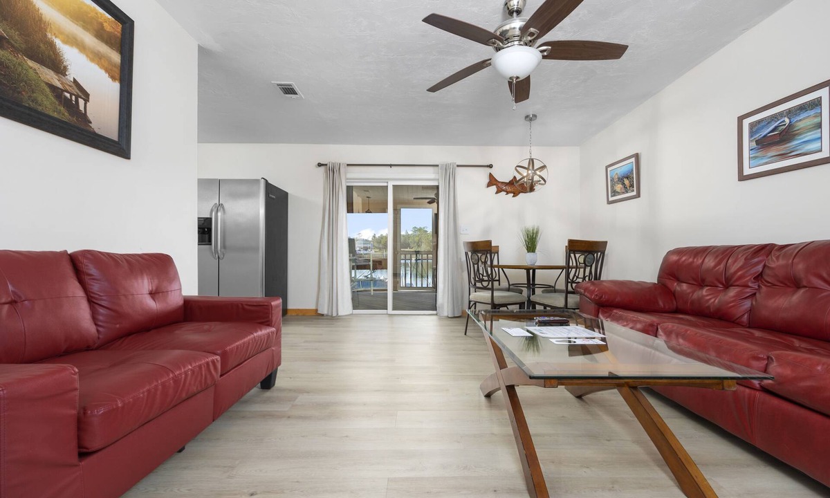 Steinhatchee Apartment | Riverfront Cottage 2 Bedroom Queen Beds/dockage included