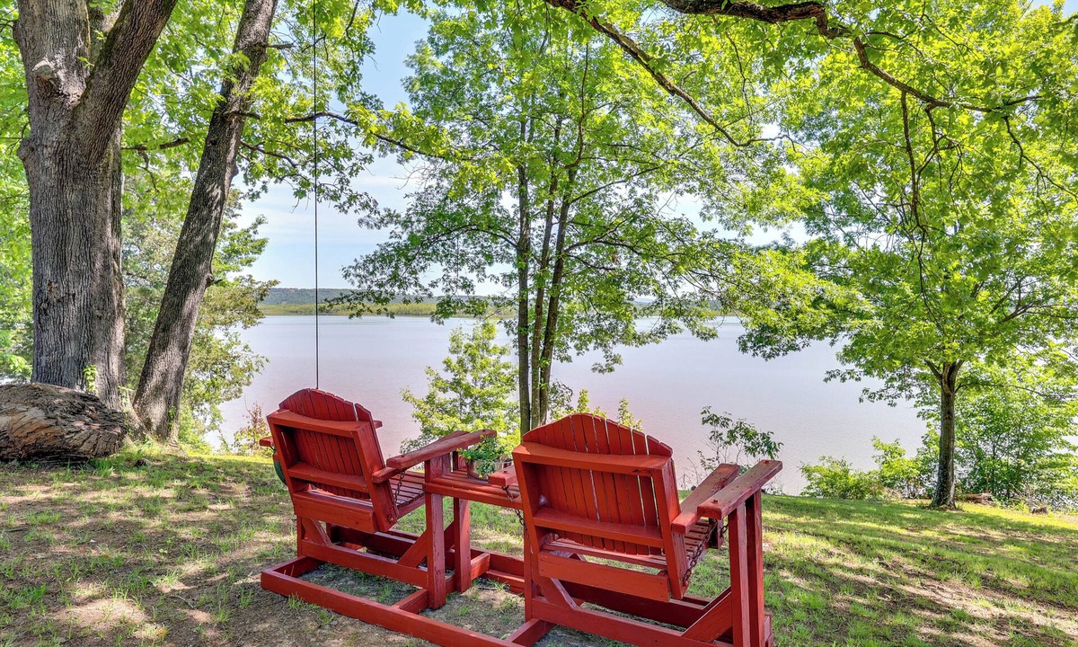Scranton Cabin | Rural Arkansas Vacation Rental w/Lake Access