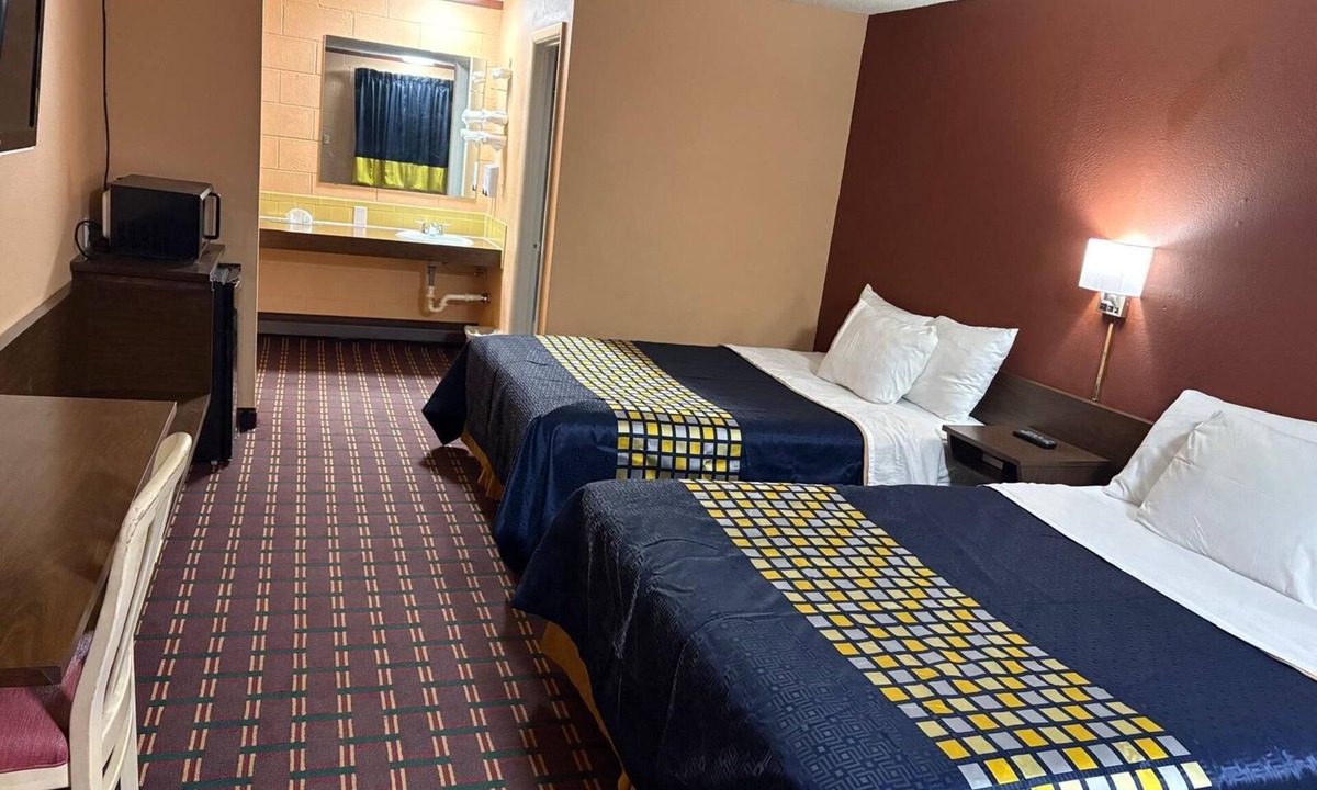 Casper Hotel | Sage & Sand Motel