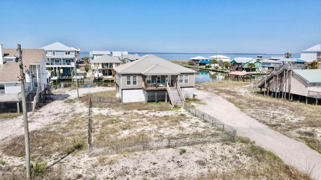 Silver Cay House | Sea Level