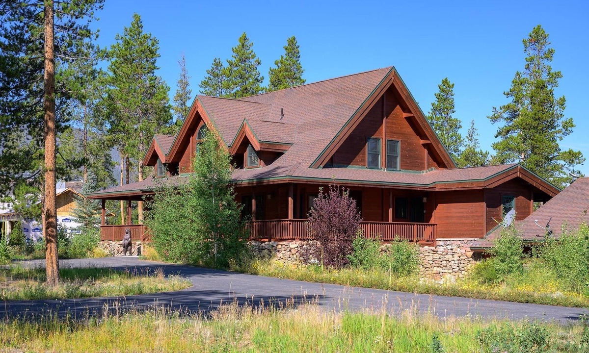 Granby House | Secluded Private Mountain Meadows | Hot Tub | Colorado Lodge