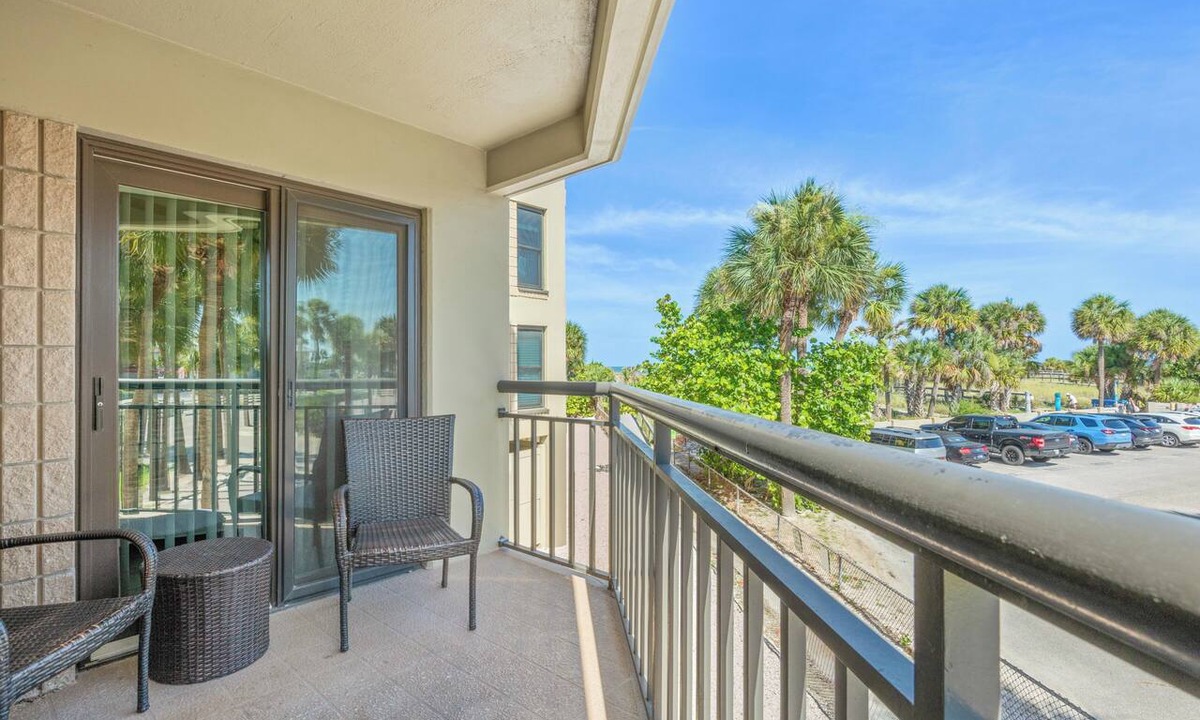 St. Pete Beach Condo | 🌿 Select View Condo at Gulf Strand Resort — St. Pete Beach