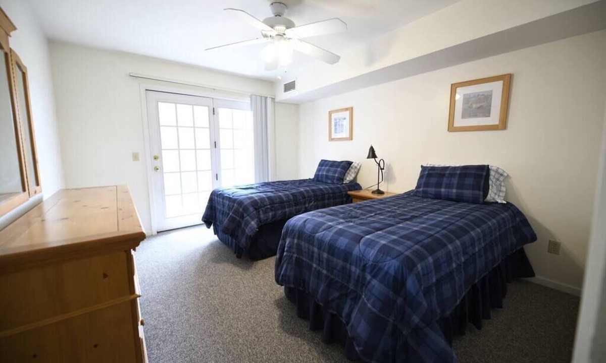 Oshkosh Apartment | Serviced Oshkosh Residence Near River And Downtown