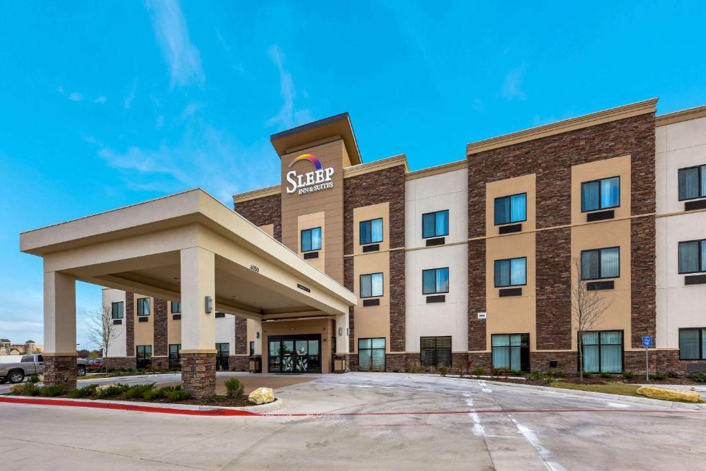 Fossil Creek Hotel | Sleep Inn & Suites Fort Worth - Fossil Creek