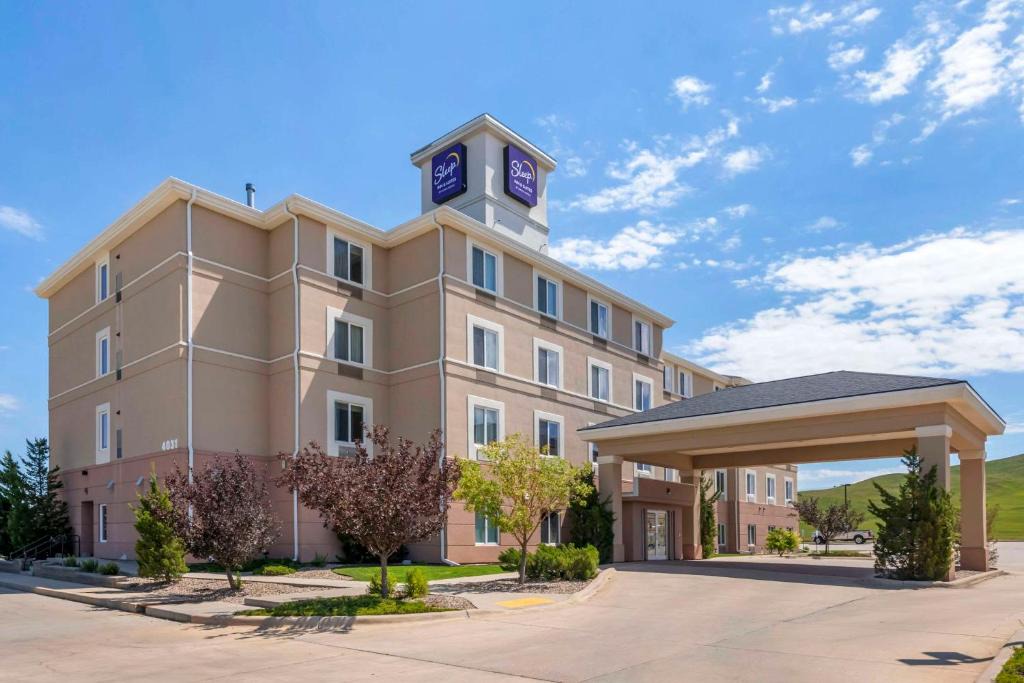 Rapid City Hotel | Sleep Inn & Suites Rapid City