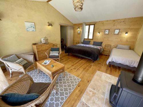 Le Mas-d'Azil Bed & Breakfast | Source Nature