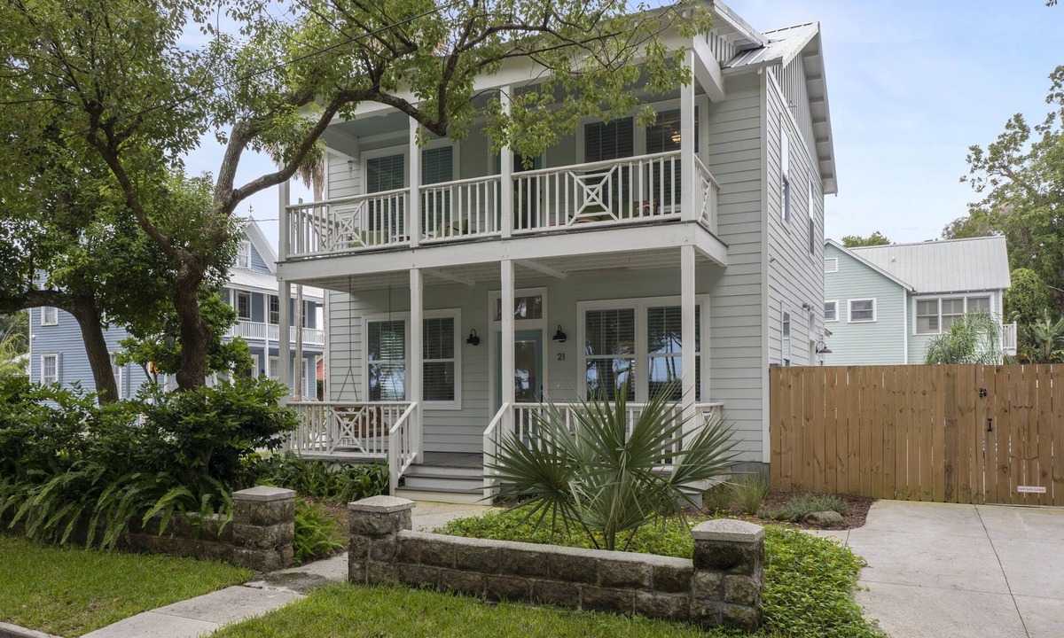 St. Augustine House | Southern Charmer w/Pool and Stellar Location-Walk to Everything Downtown!