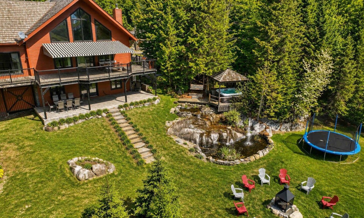Saint-Faustin-Lac-Carre Ski Chalet | Spa & pool Access - Refuge au fil des saisons