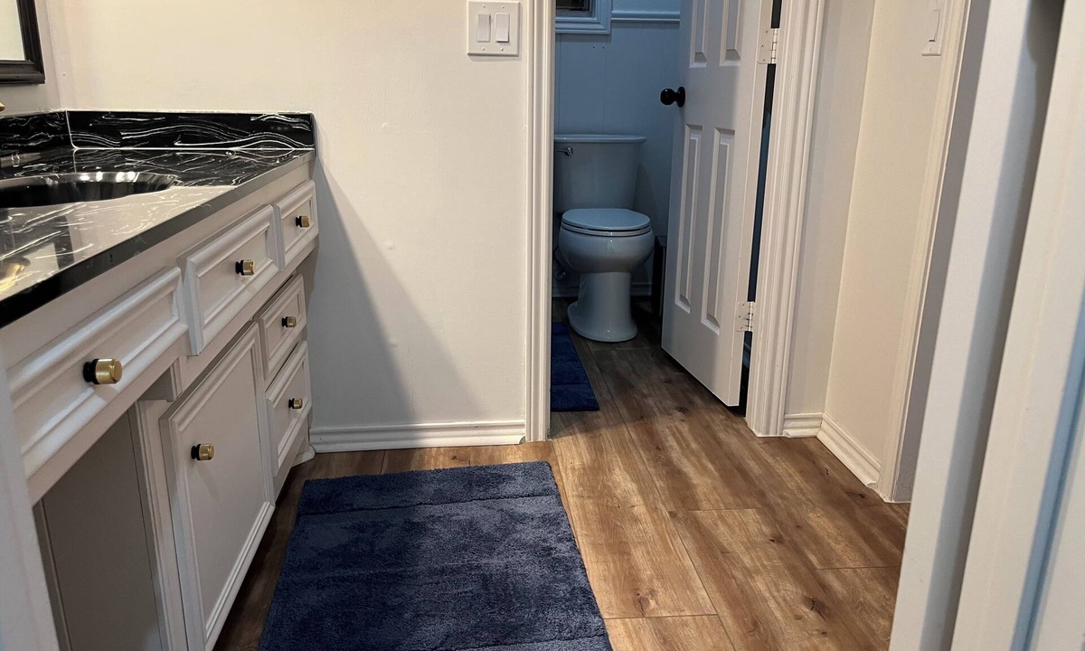 Bowie House | Spacious 4-bedroom house with WiFi and AC in amazing Lubbock