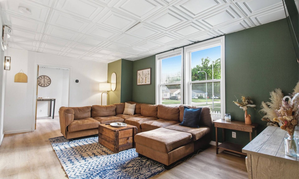 Champaign House | Spacious Group Home with Arcade