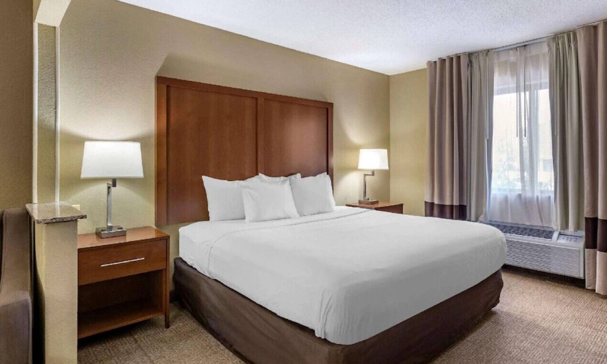 Moline House | Spectacular Suite for a Romantic Getaway