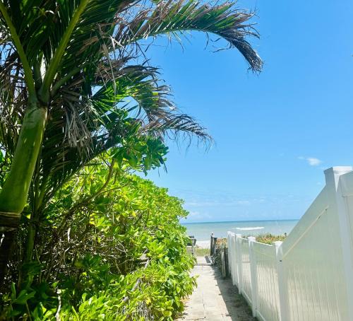 Indialantic By The Sea House | Steps to Sand - Free Parking - No Crowds - Grill
